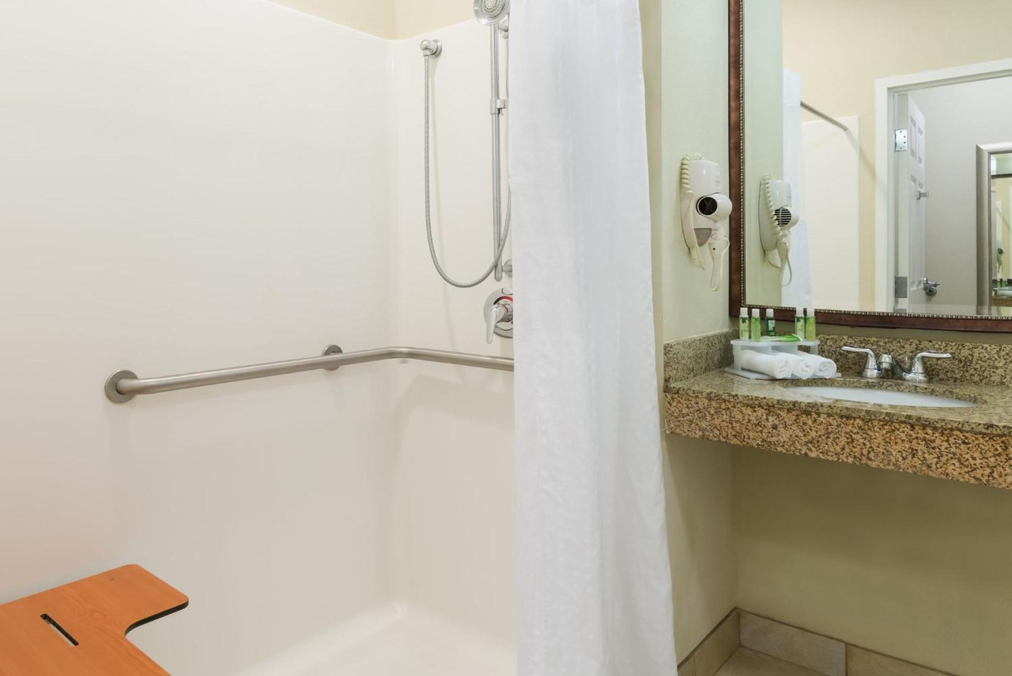 Holiday Inn Express Hotel & Suites New Iberia - Avery Island By Ihg Buitenkant foto